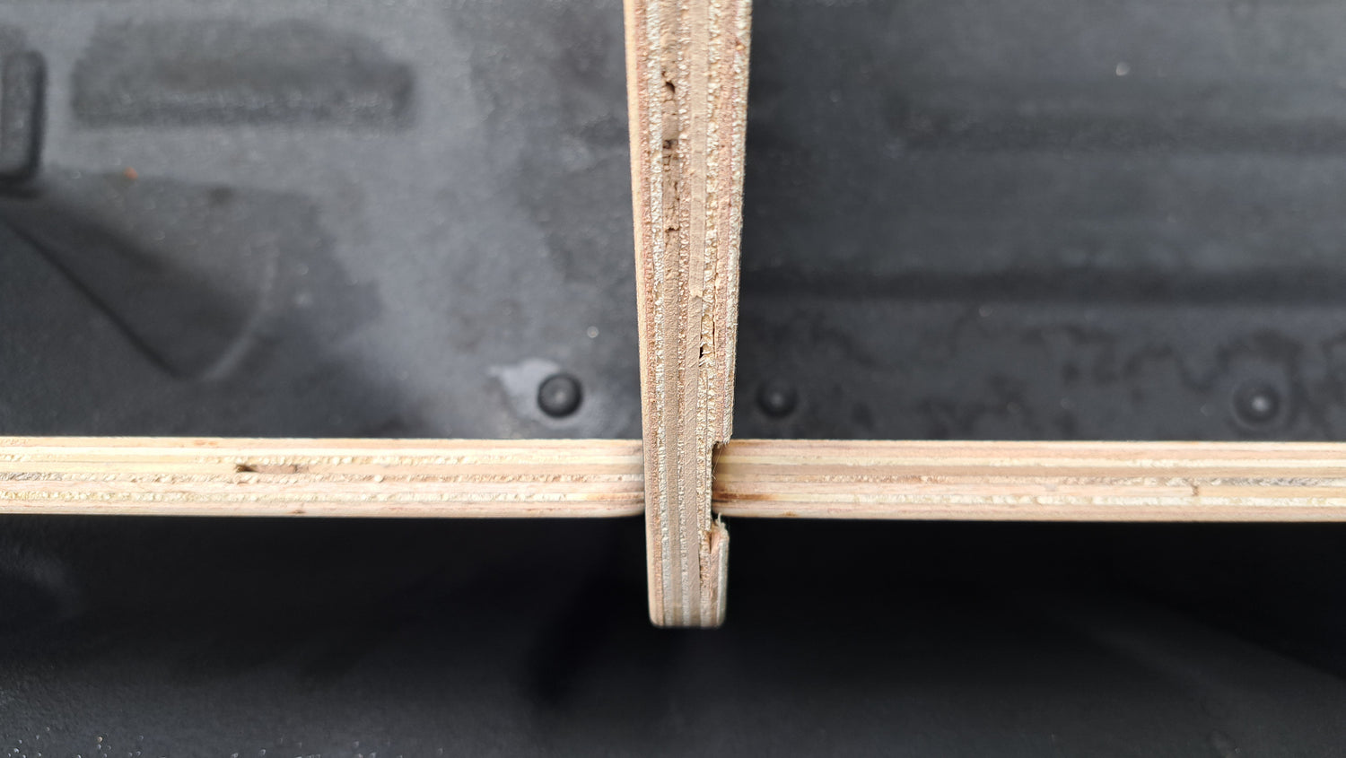 LDV T60 MAX 2022+ Tub Divider