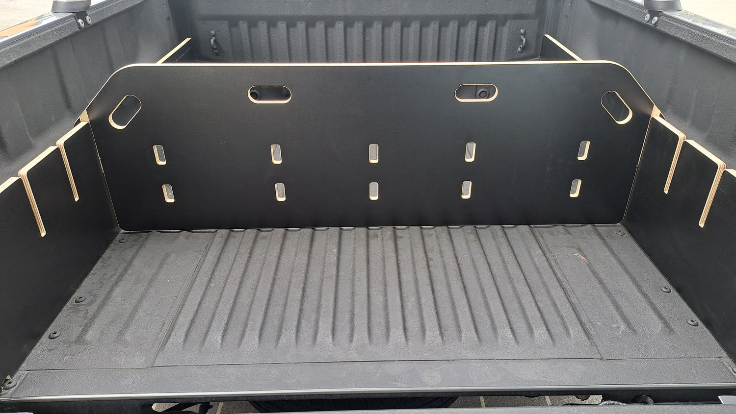 LDV T60 MAX 2022+ Tub Divider