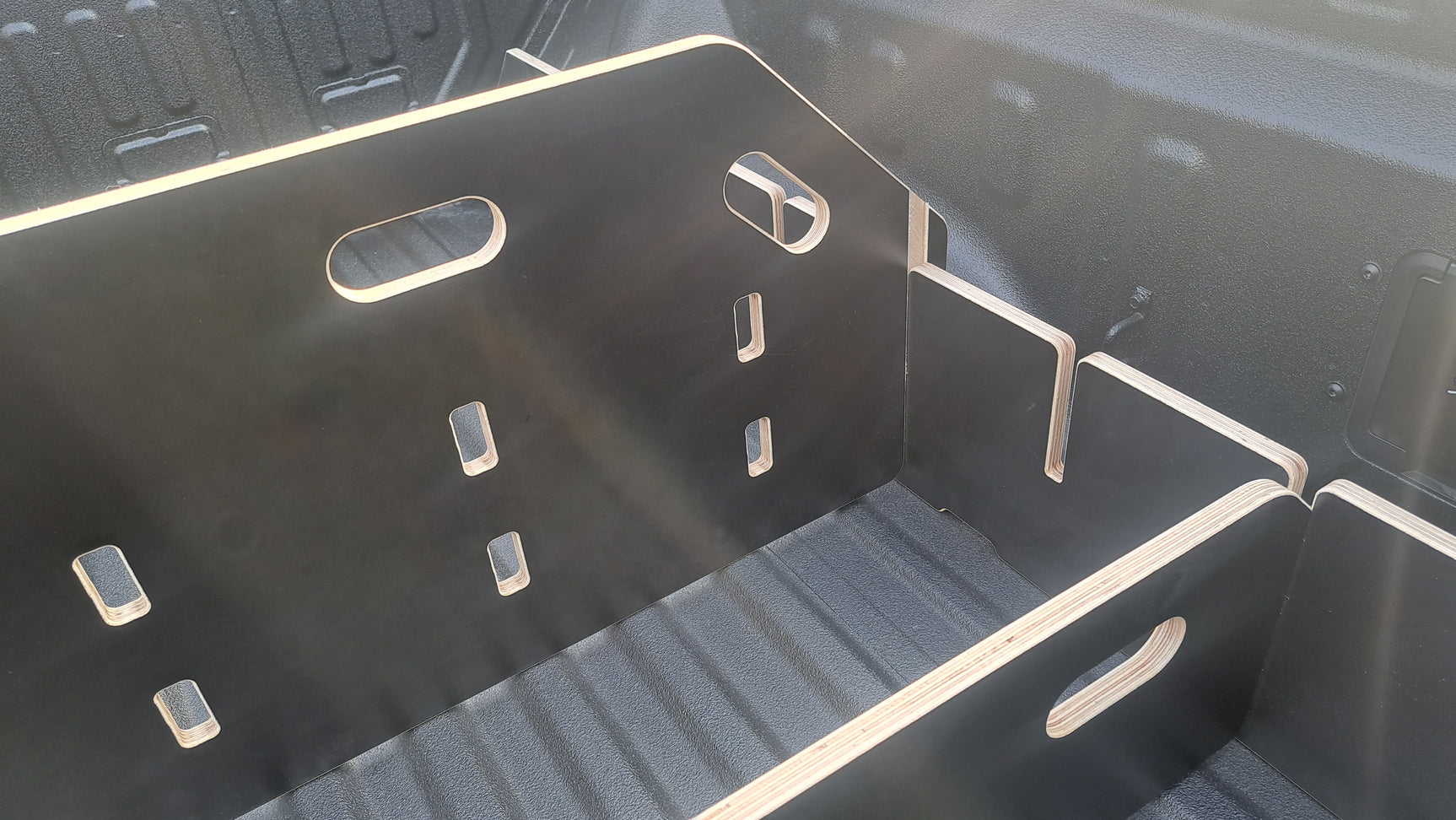 BYD Shark 6 2025+ Tub Divider