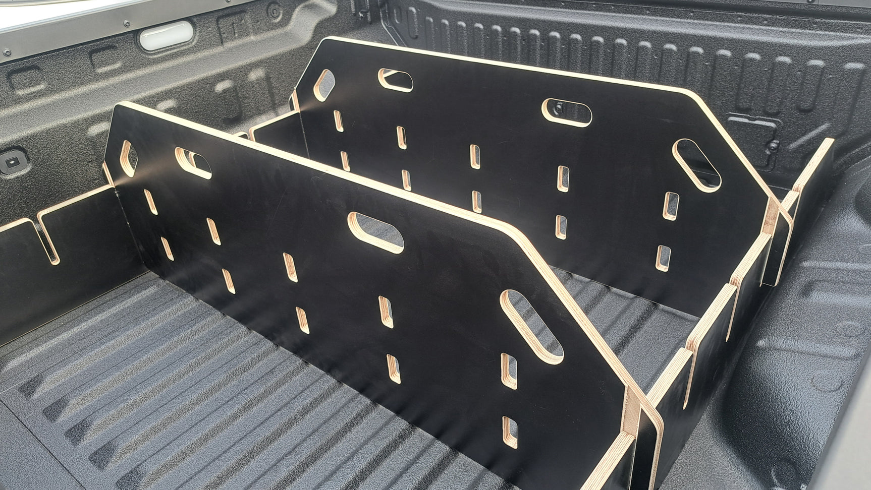 BYD Shark 6 2025+ Tub Divider