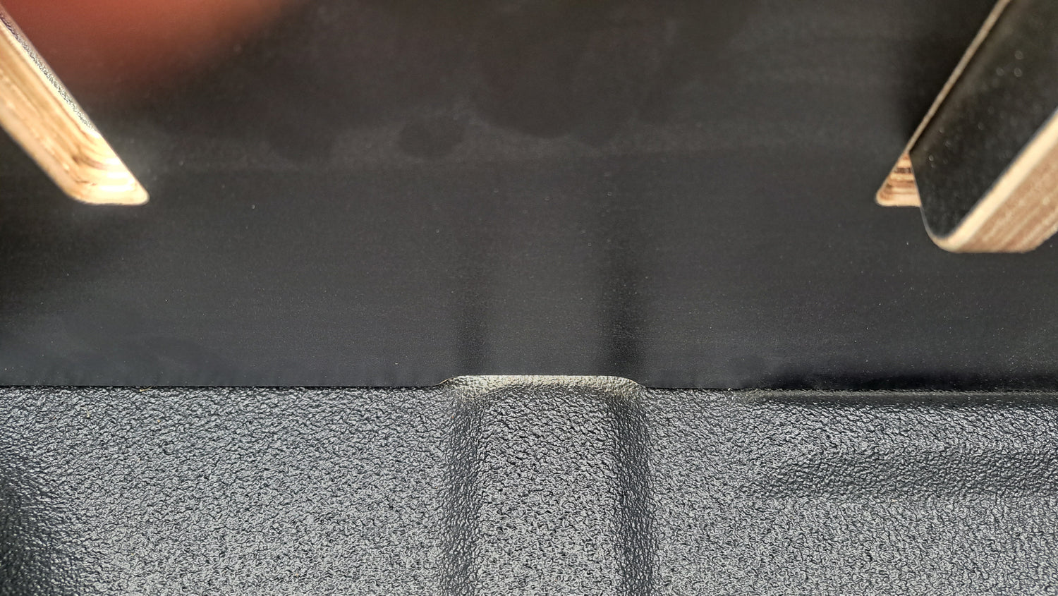 BYD Shark 6 2025+ Tub Divider