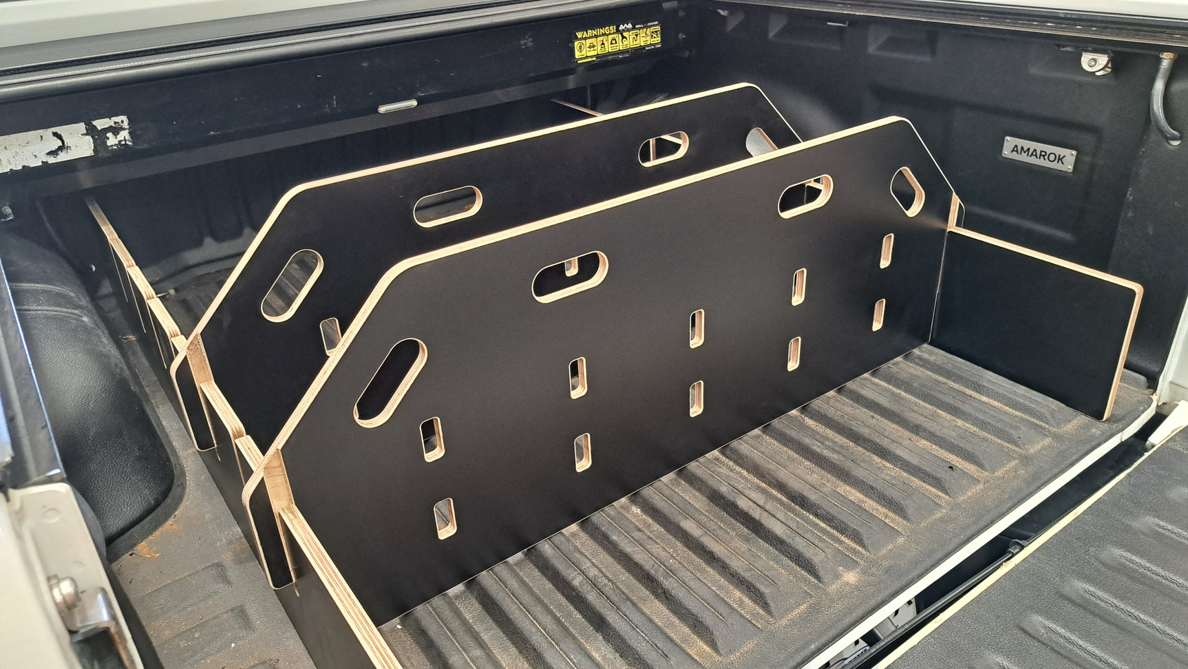 VW Amarok 2016-2022 Tub Divider | Plastic Tub Liner