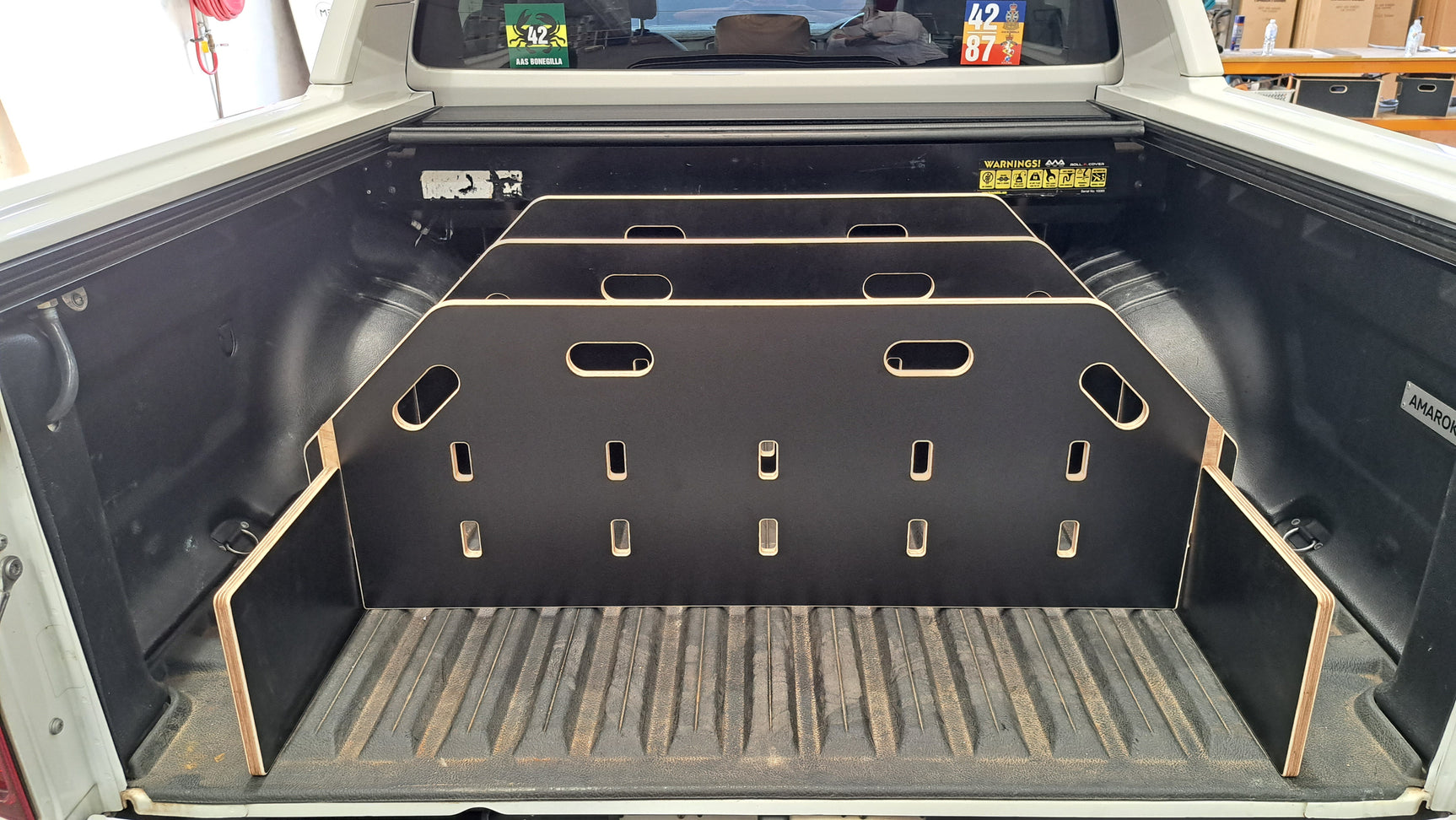 VW Amarok 2016-2022 Tub Divider | Plastic Tub Liner