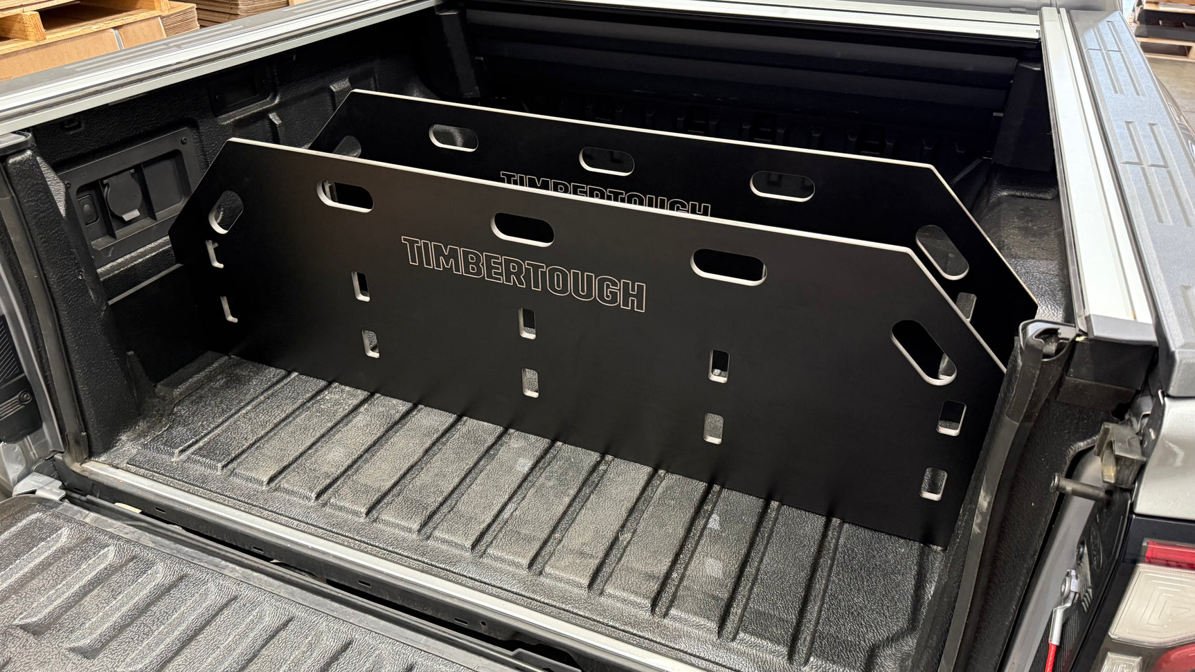 HPL-PRO Ranger 2022+ Tub Divider | Plastic Tub Liner