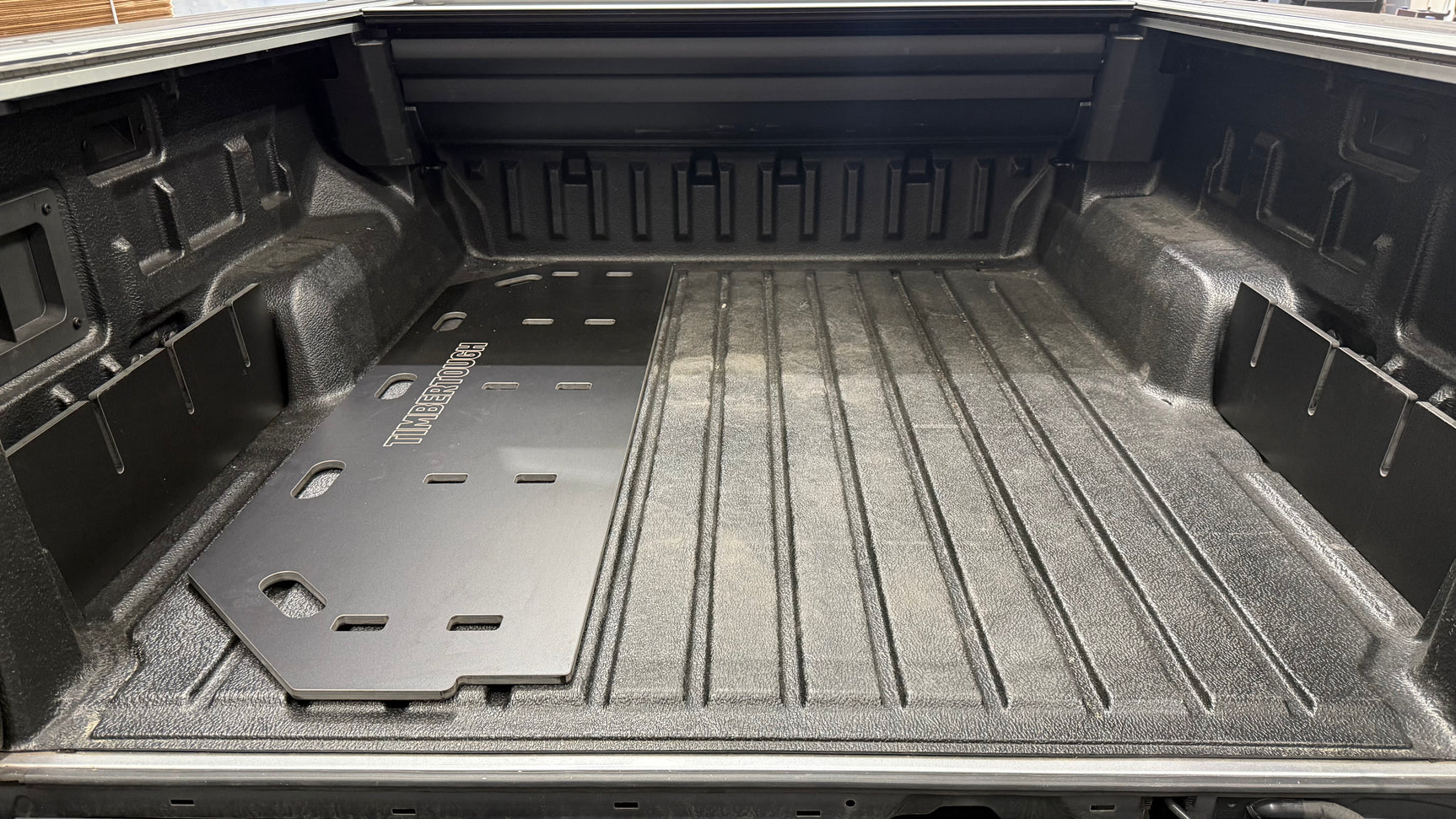 HPL-PRO Ranger 2022+ Tub Divider | Plastic Tub Liner