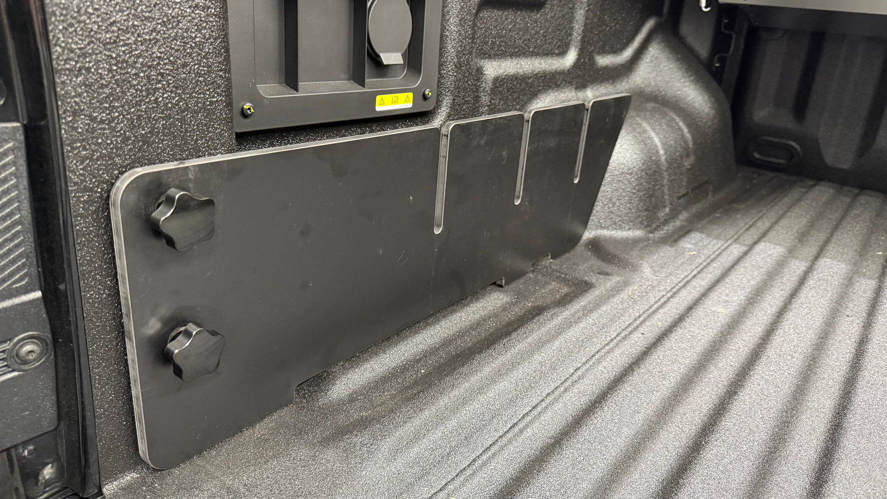 HPL-PRO Next Gen Ranger Tub Divider | Spray-in Tub Liner