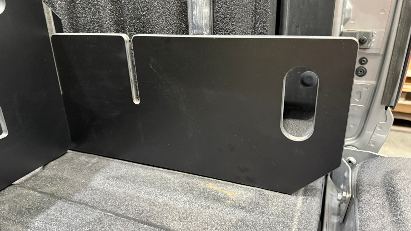 HPL-PRO RAM 1500 DT 2019+ Tub Divider | Spray-in Tub Liner | Short Bed