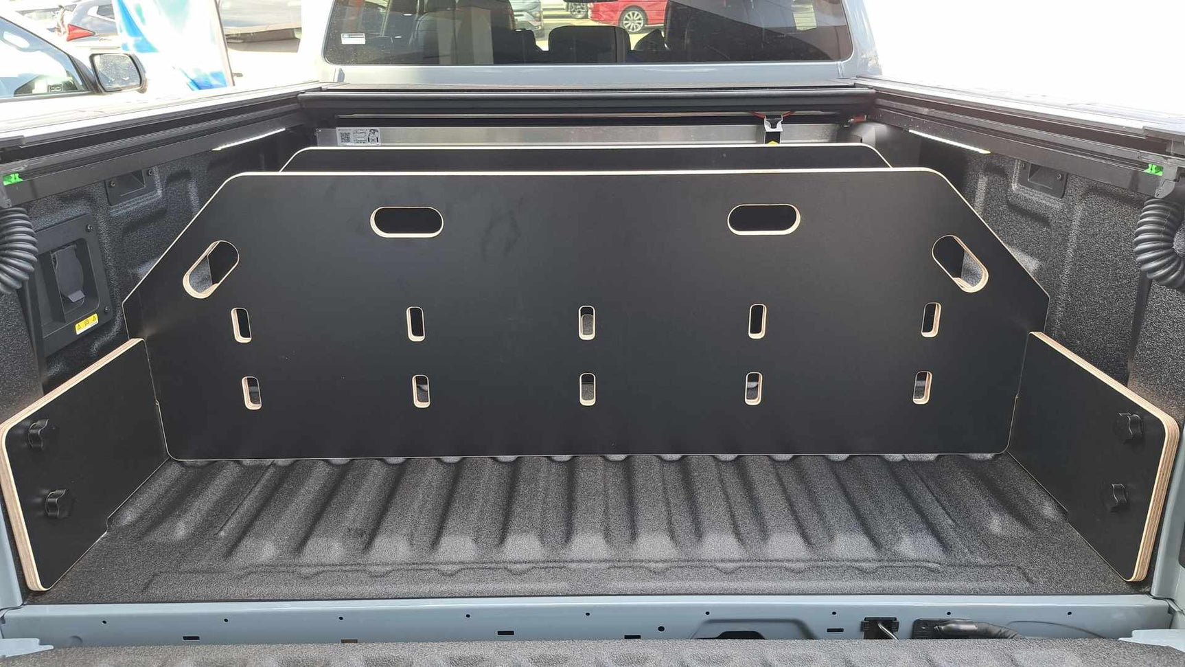 Ford Ranger 2022+ Tub Divider | Spray-in Tub Liner