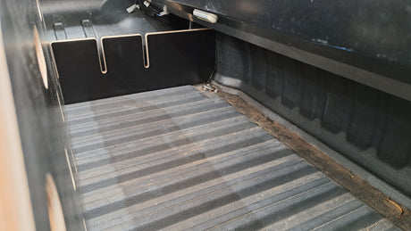 VW Amarok 2016-2022 Tub Divider | Plastic Tub Liner