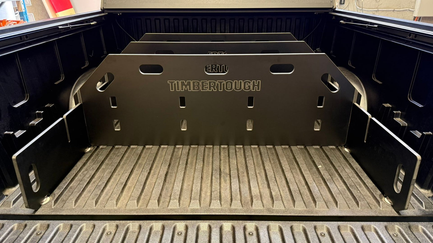 HPL-PRO Toyota Tundra 2022+ Tub Divider