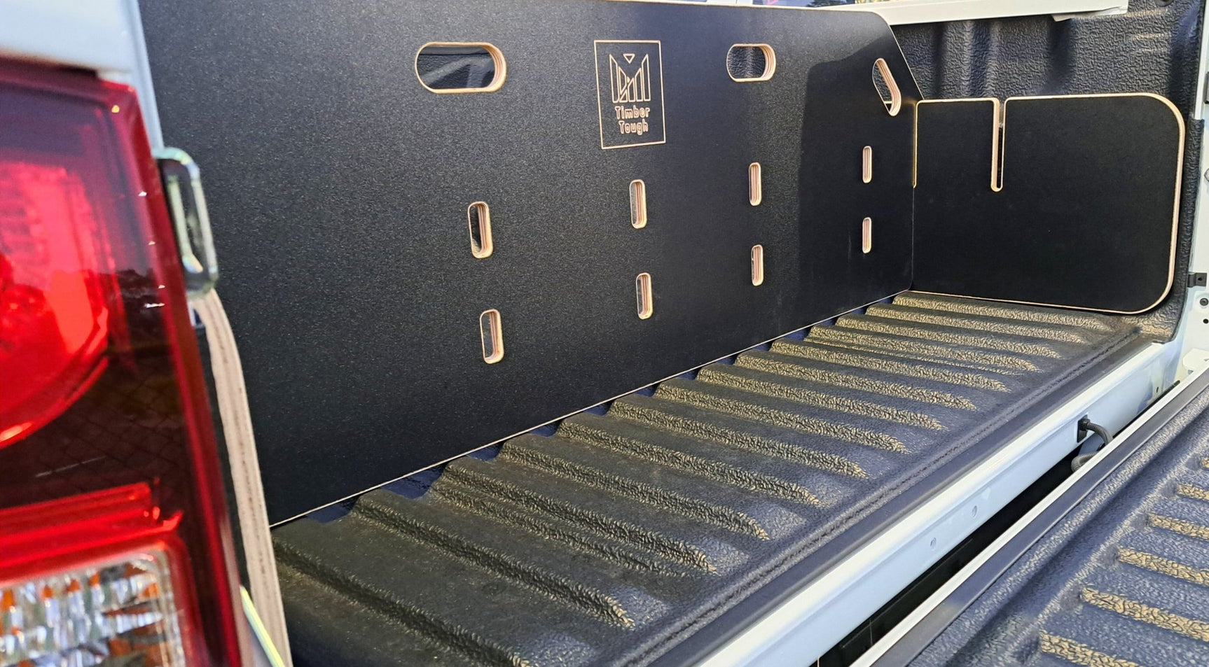 Durable 3rd Gen D-Max tub divider, designed to prevent items from shifting in the ute’s tub.